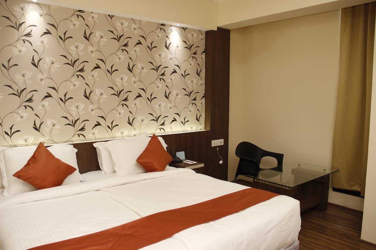 Regenta Inn Larica Calcutta Exterior foto