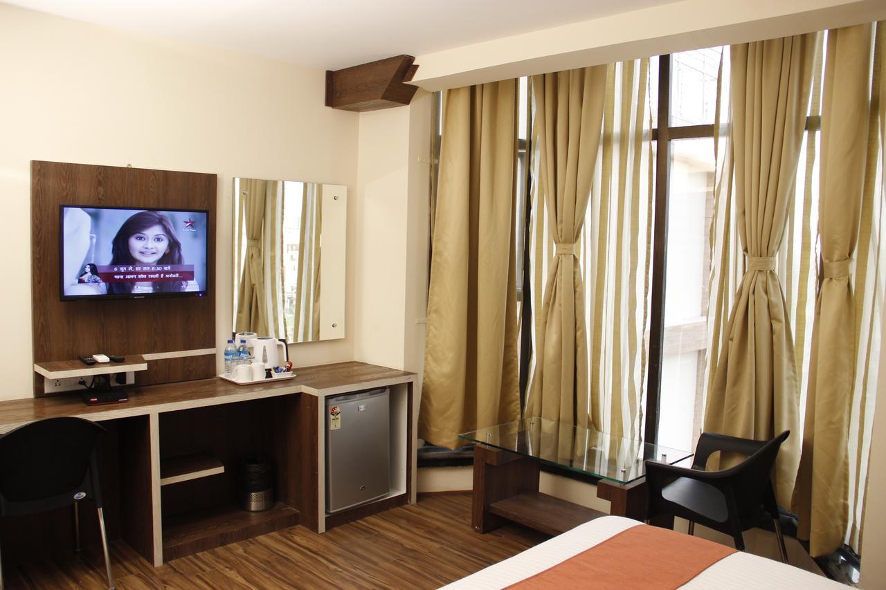 Regenta Inn Larica Calcutta Exterior foto