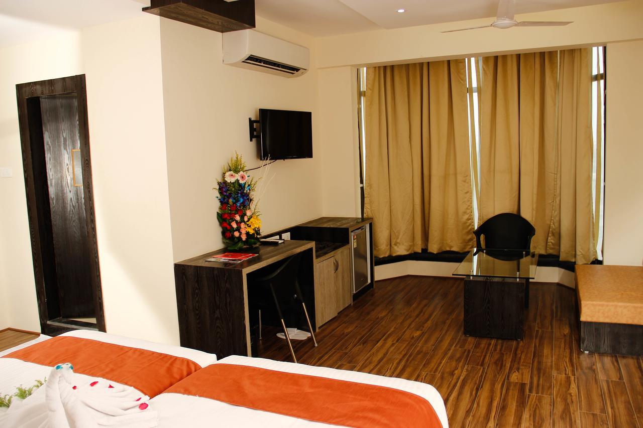 Regenta Inn Larica Calcutta Exterior foto