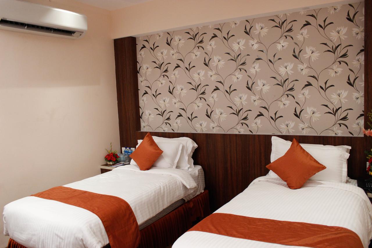 Regenta Inn Larica Calcutta Exterior foto