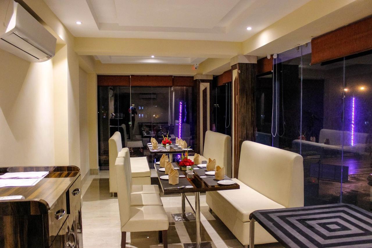 Regenta Inn Larica Calcutta Exterior foto
